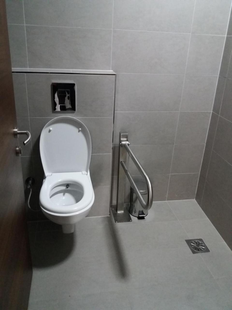 City Hotel Prizren Extérieur photo