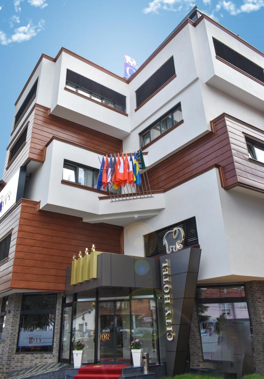 City Hotel Prizren Extérieur photo