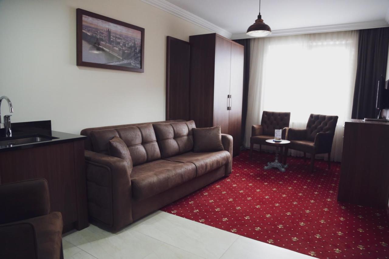 City Hotel Prizren Extérieur photo